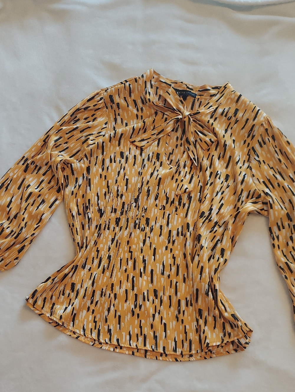 Adrienne Vittadini Yellow and Black Patterned Tie-Neck Blouse